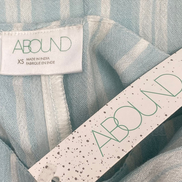 STRIPED White and Light Blue Tiered Spaghetti Strap Tank - Picture 9 of 11